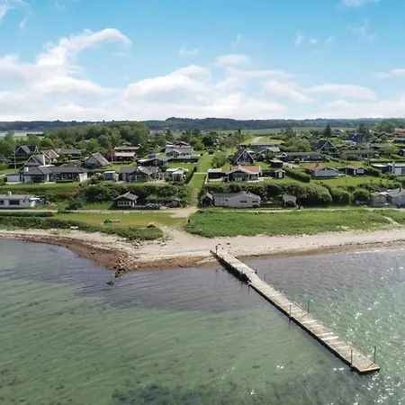 4 Bedroom Cozy In * אסנס