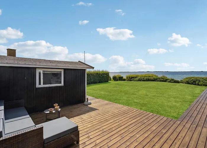 4 Bedroom Cozy In Assens